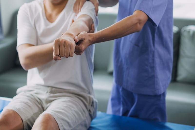 Terapia física ofrecida por Aliviacare: ¡Mejora tu calidad de vida!